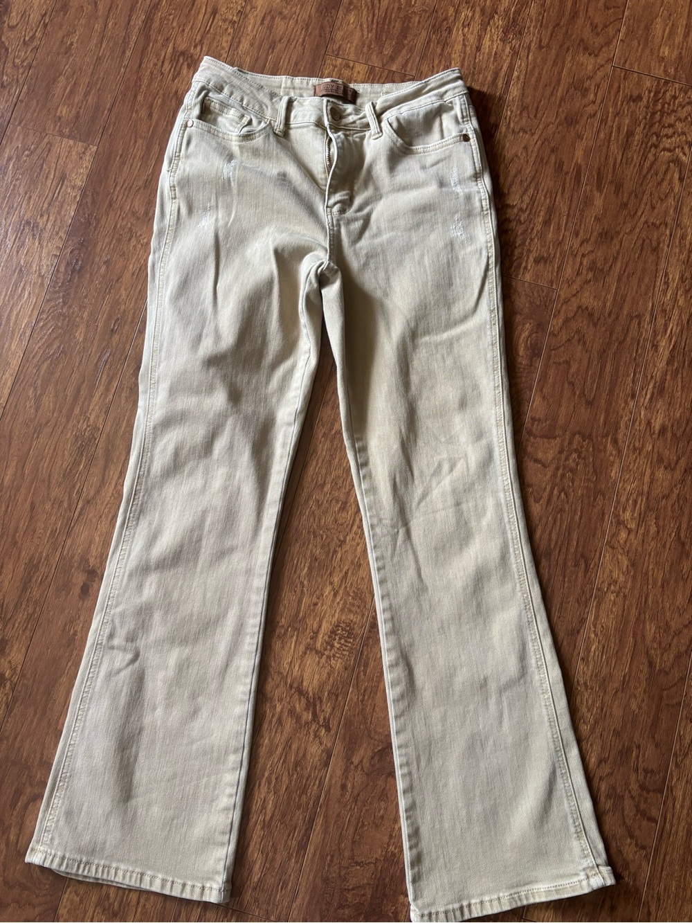 Judy Blue Cream Boot Cut Jeans